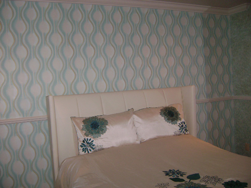 Mural with abstract 3d design of repeat pattern and rythmn composition, painting by Richard Ancheta - Montreal.